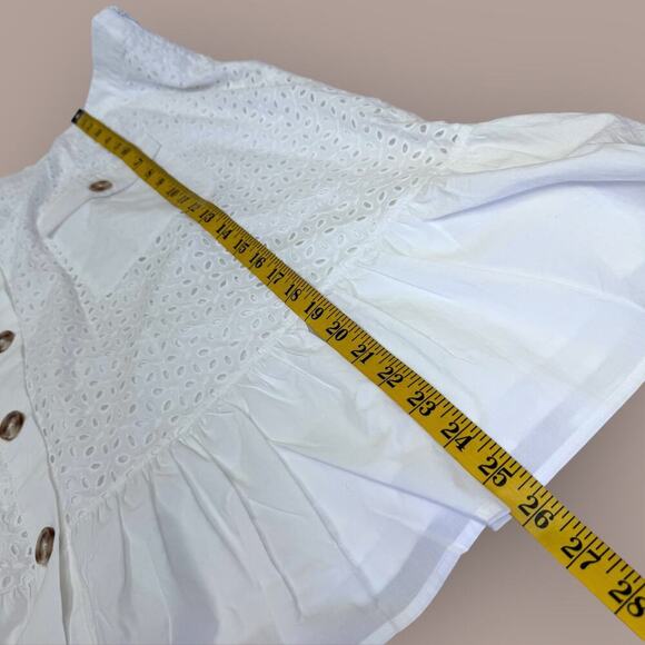 Isaac Mizrahi Live Embroidered Eyelet Button Up Ruffled Hem Skirt Size 28W White - Picture 13 of 14